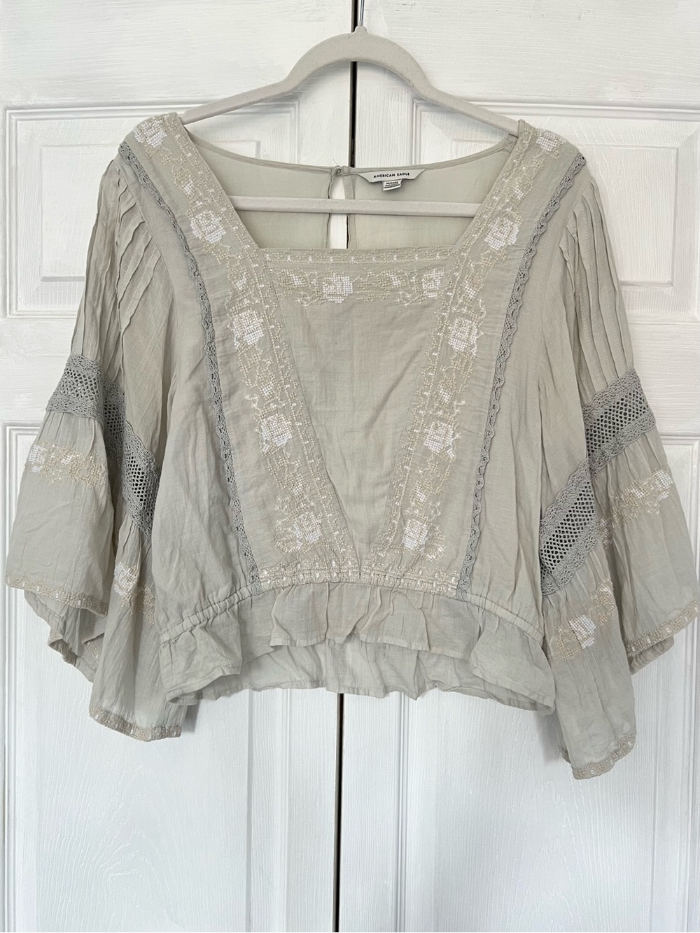 Embroidered Boho Peasant Cotton Top in Light grey/blue color, M, American Eagle